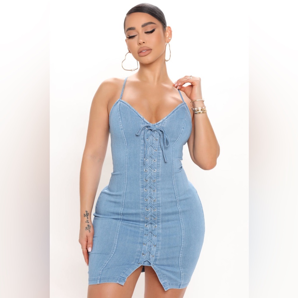 🍒🌸AMTIOUS piper denim midi dress ✨